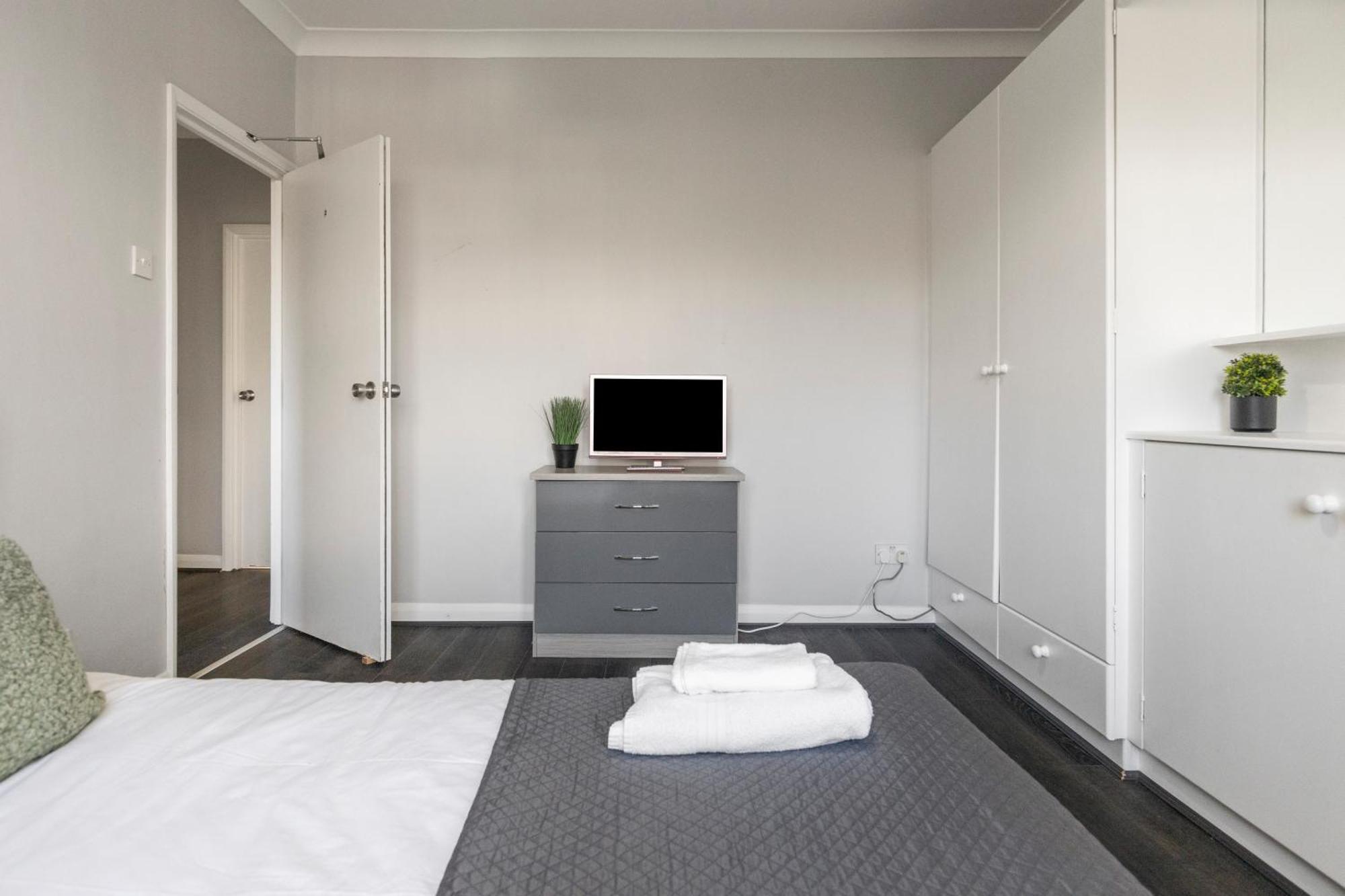 Chrystal Palace Stays With Free Parking Lambeth Londen Buitenkant foto