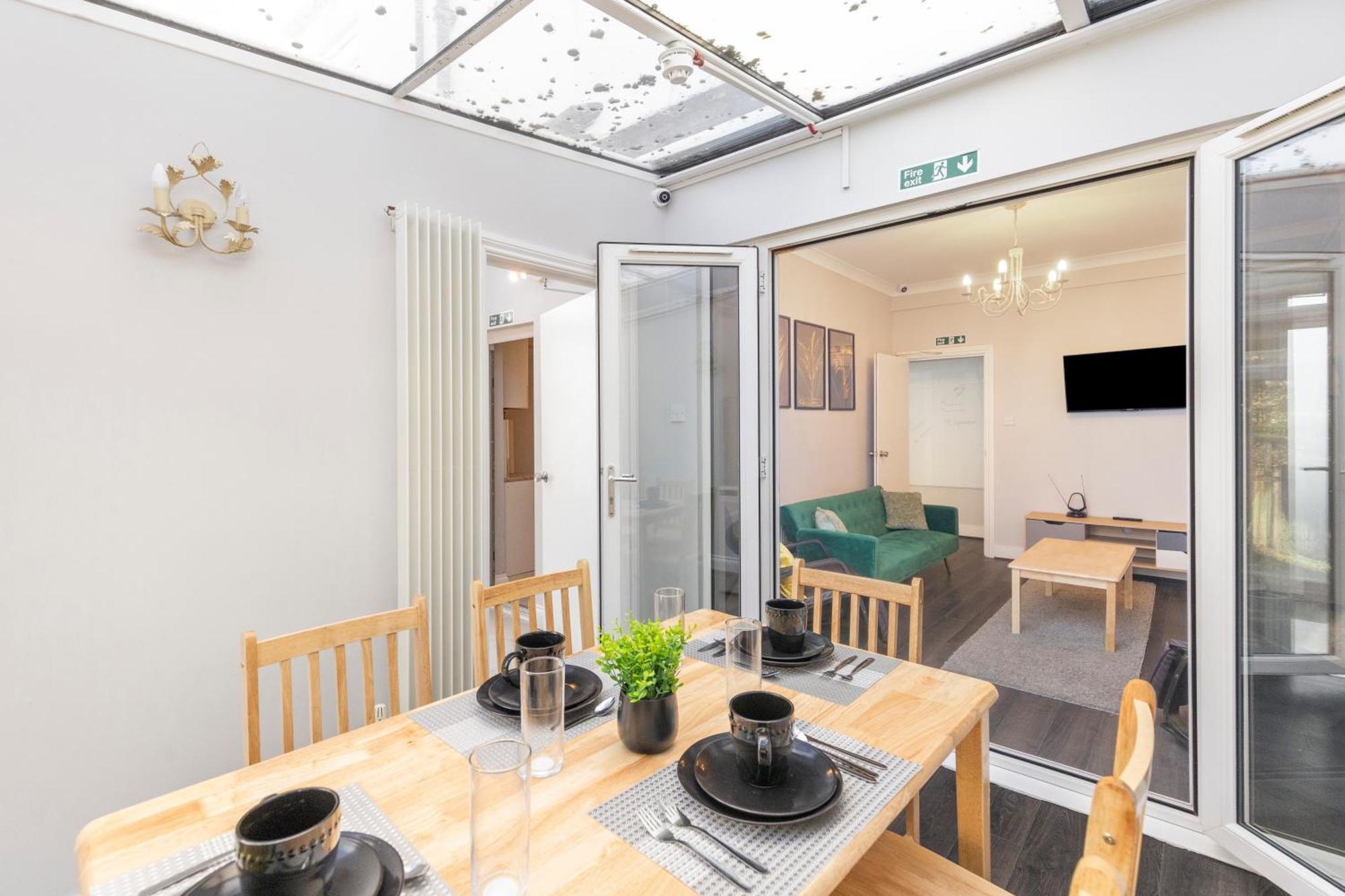 Chrystal Palace Stays With Free Parking Lambeth Londen Buitenkant foto